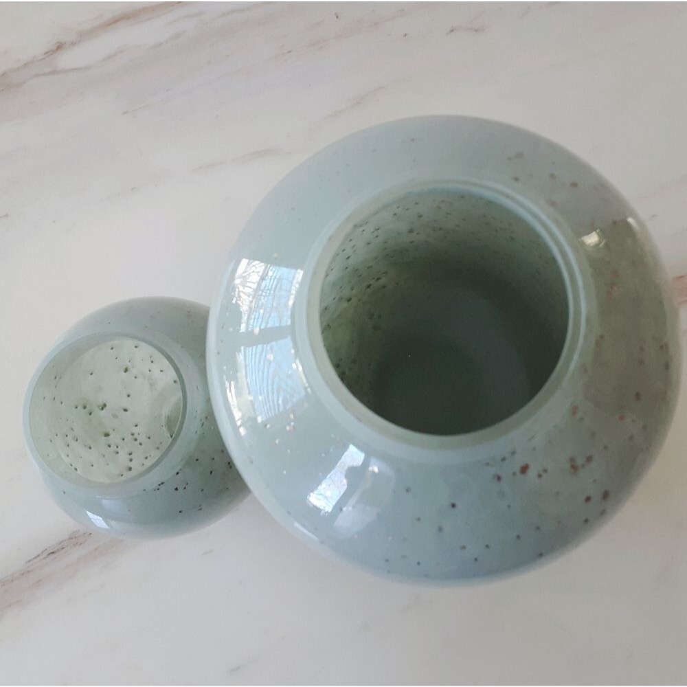 WEST ELM Mari Gold Speckled Celadon Glass Vases - Picture 6 of 7